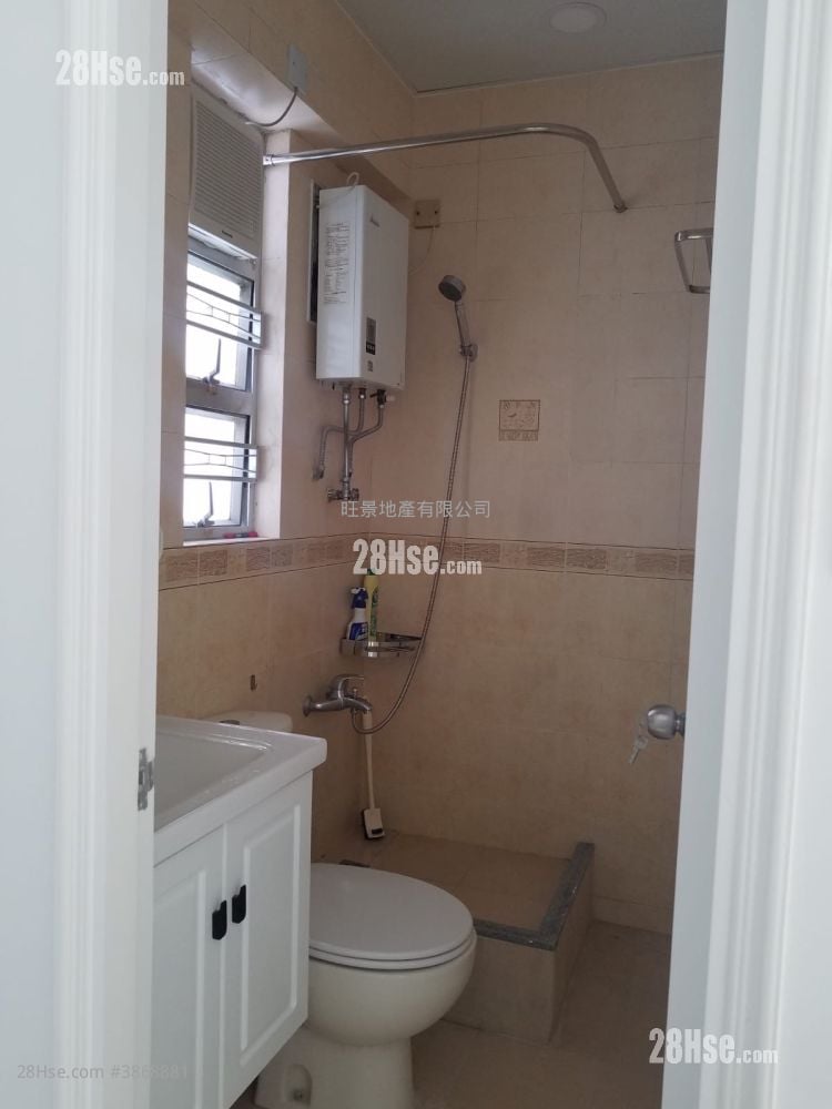 Shaukiwan Centre Rental 2 Bedrooms 306 ft²