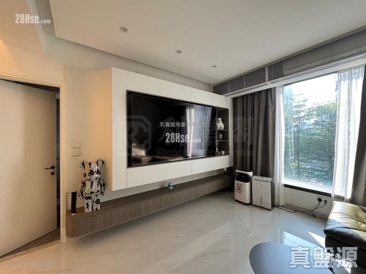 龍譽 租盤 1,205 平方呎