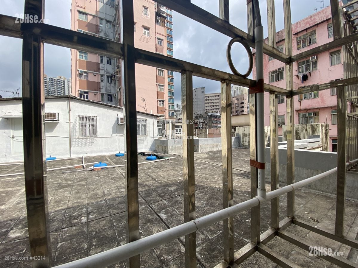 324 Un Chau Street Rental 2 Bedrooms , 1 Bathroom 250 ft²