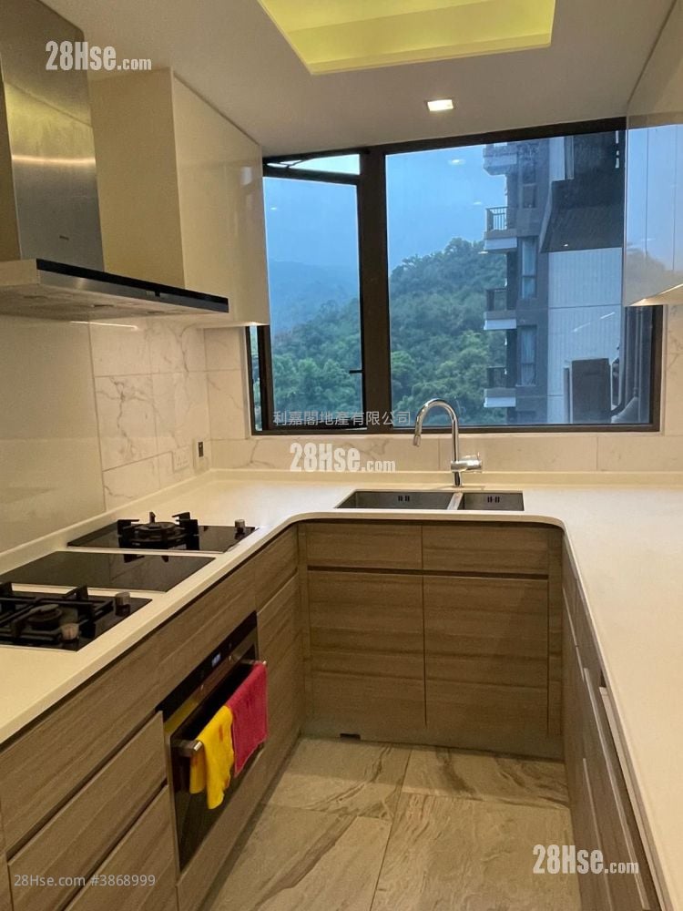 Dragons Range Rental 3 Bedrooms , 2 Bathrooms 952 ft²