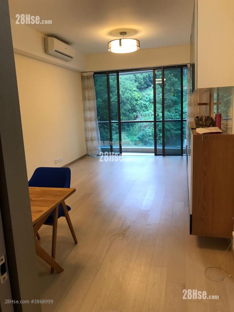 Dragons Range Rental 3 Bedrooms , 2 Bathrooms 952 ft²