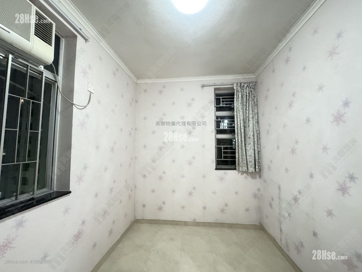 Telford Gardens Rental 2 Bedrooms , 1 Bathroom 494 ft²