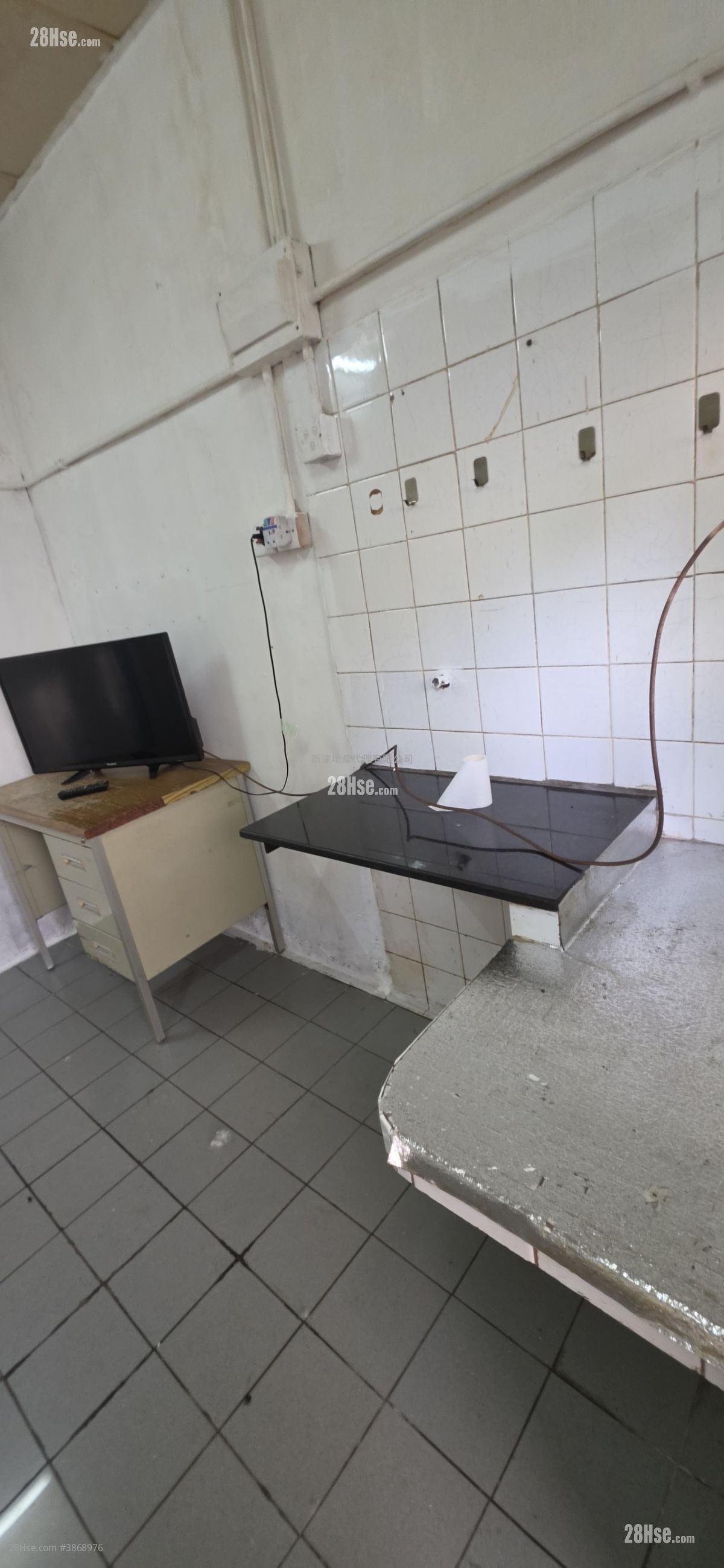 Village Rental Studio , 1 Bathroom 250 ft²