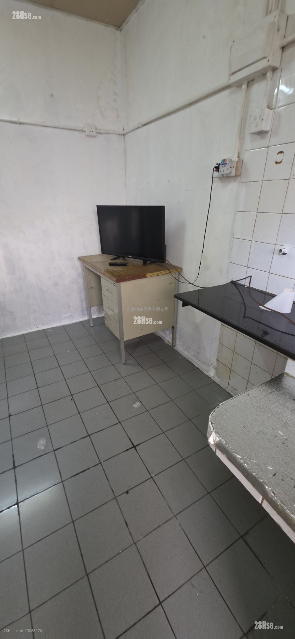 Village Rental Studio , 1 Bathroom 250 ft²