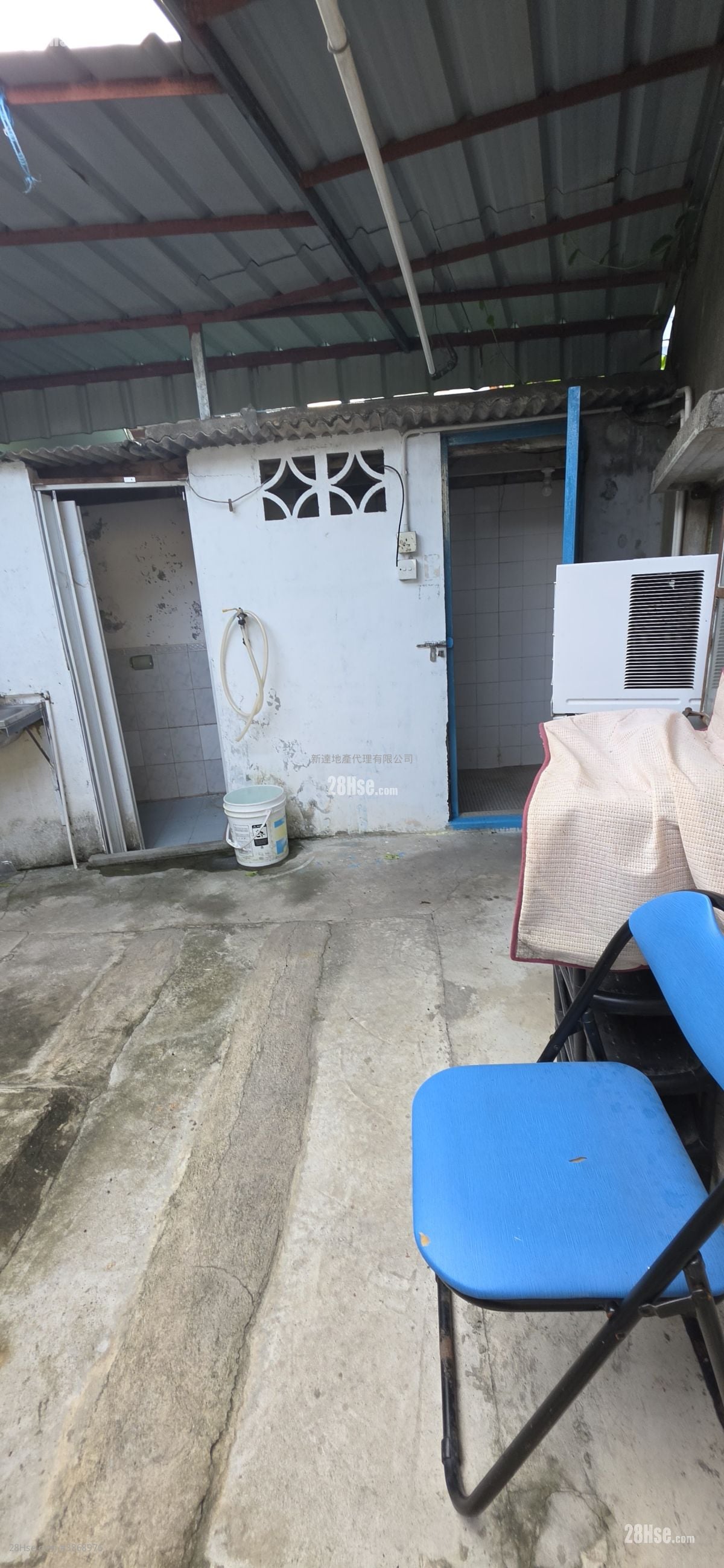 Village Rental Studio , 1 Bathroom 250 ft²