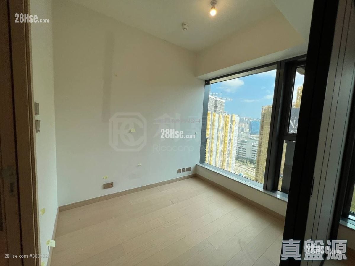 K. Summit Rental 287 ft²