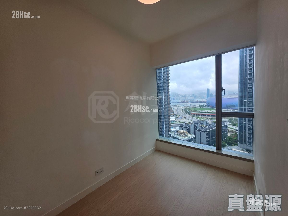 Monaco Rental 445 ft²