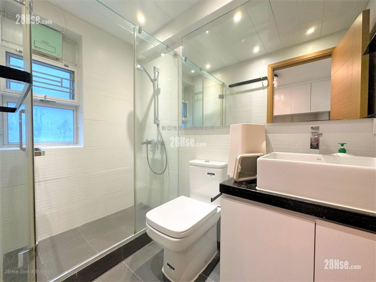 Sai Sha Road Village Sell 3 Bedrooms , 1 Bathroom