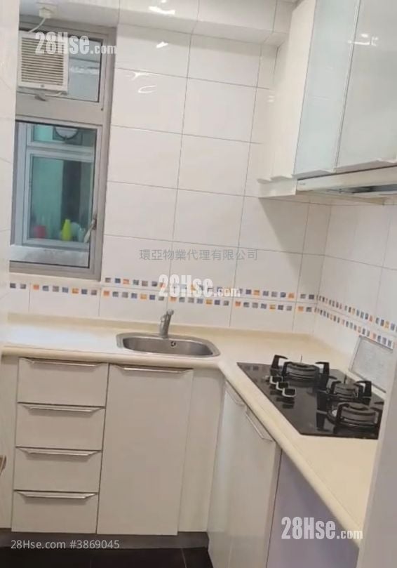 The Merton Sell 2 Bedrooms , 1 Bathroom 482 ft²