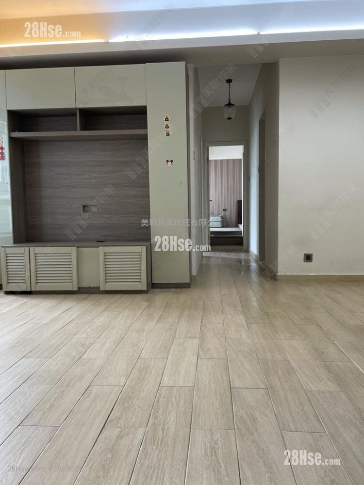 Kam Fai Garden Rental 3 Bedrooms , 2 Bathrooms 573 ft²