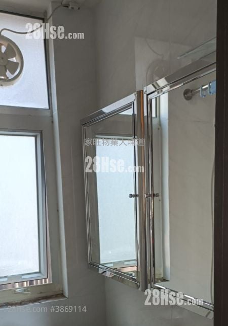 Godfrey Centre Sell 2 Bedrooms , 1 Bathroom 237 ft²
