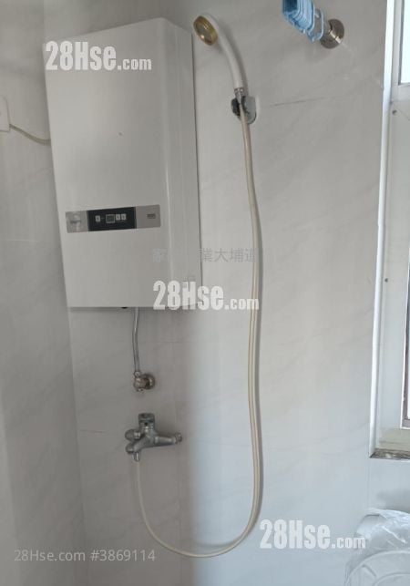 Godfrey Centre Sell 2 Bedrooms , 1 Bathroom 237 ft²