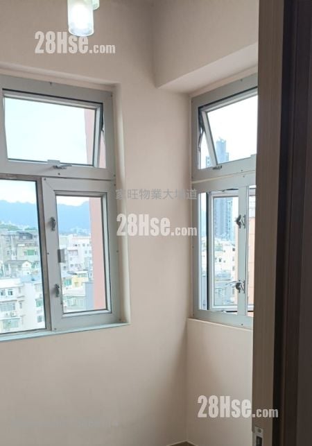 Godfrey Centre Sell 2 Bedrooms , 1 Bathroom 237 ft²