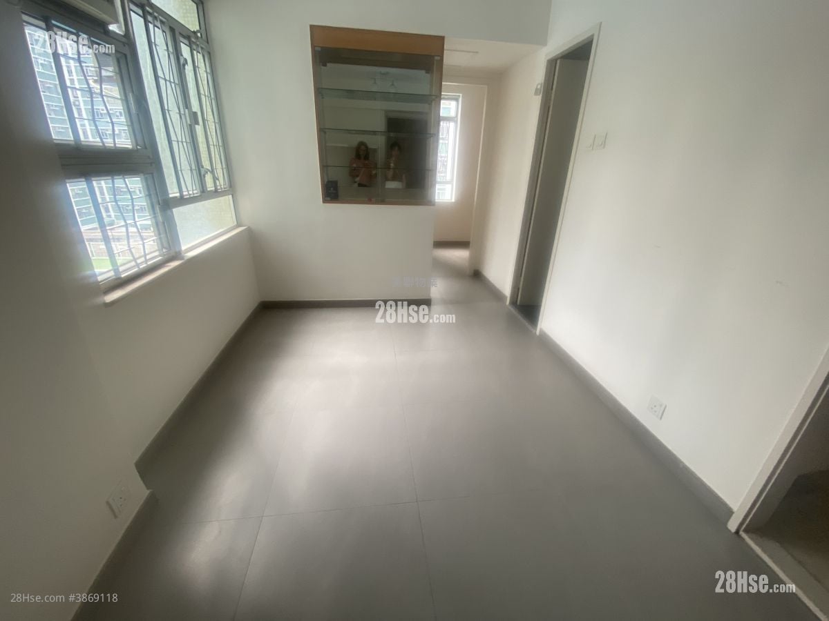 City One Shatin Rental 327 ft²