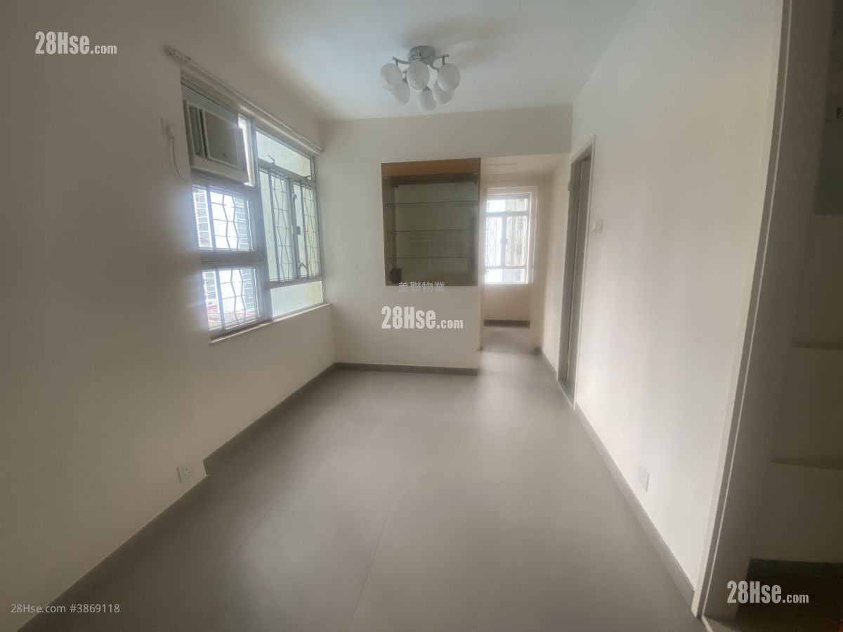 City One Shatin Rental 327 ft²