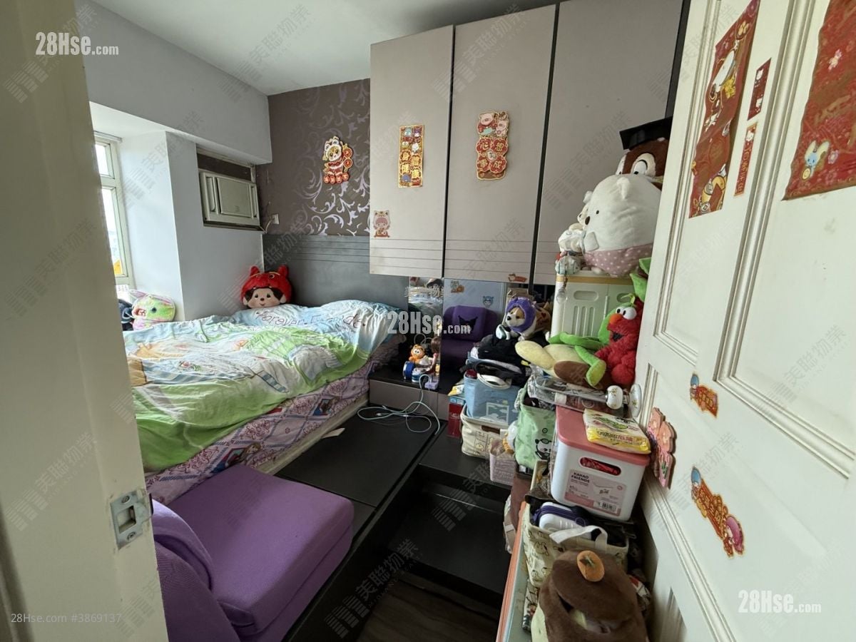 Kornville Sell 3 Bedrooms 524 ft²