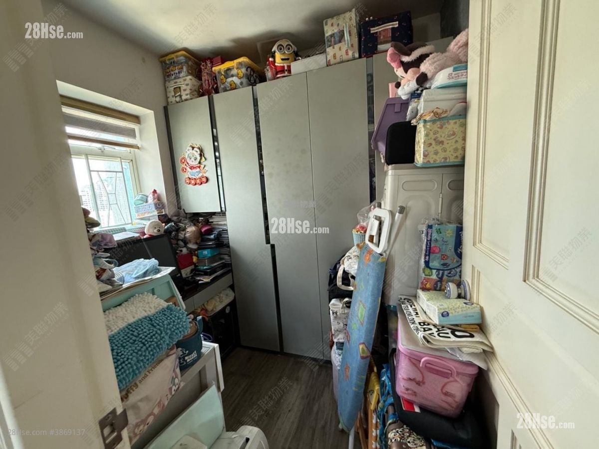 Kornville Sell 3 Bedrooms 524 ft²