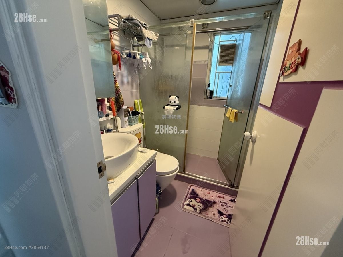 Kornville Sell 3 Bedrooms 524 ft²