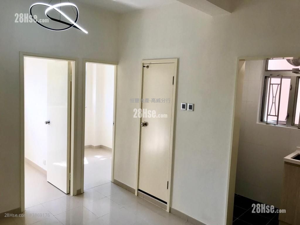 Kin Yip Building Rental 2 Bedrooms , 1 Bathroom 257 ft²
