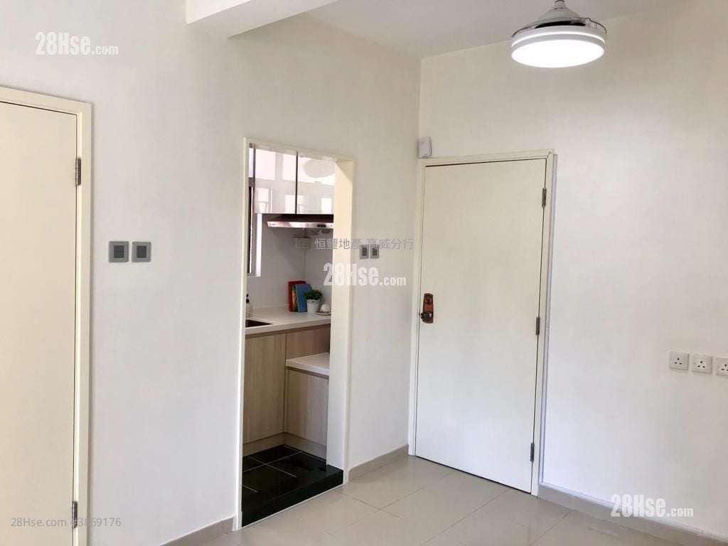 Kin Yip Building Rental 2 Bedrooms , 1 Bathroom 257 ft²
