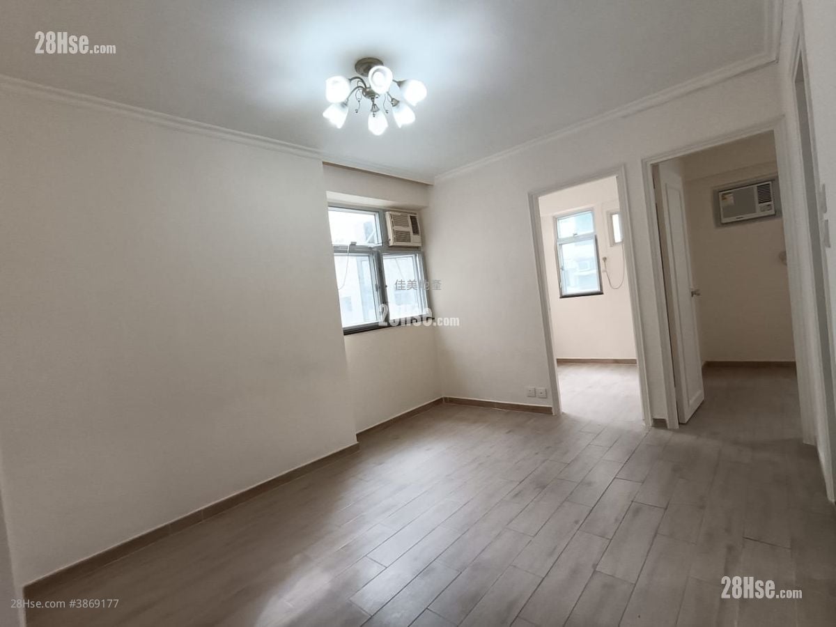 Wyler Gardens Rental 2 Bedrooms , 1 Bathroom 336 ft²