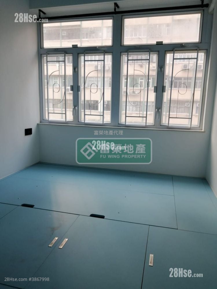龍飛大廈 售盤 2 房 , 1 浴室 467 平方呎
