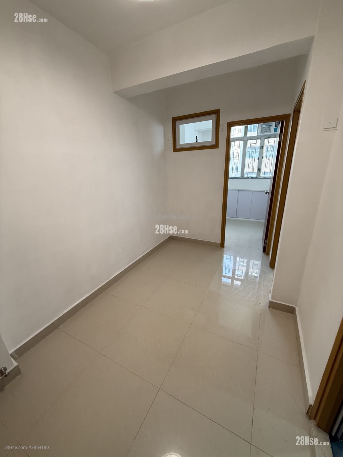 Whampoa Building Rental 2 Bedrooms , 1 Bathroom 340 ft²