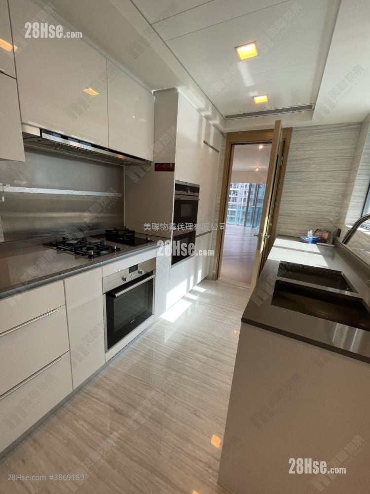 Park Yoho Sell 3 Bedrooms , 3 Bathrooms 935 ft²