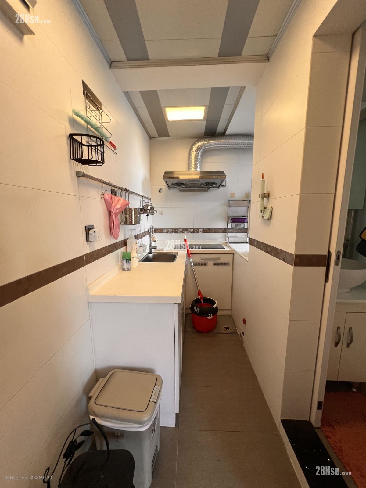Ho Wang Building Sell 1 Bedroom , 1 Bathroom 271 ft²