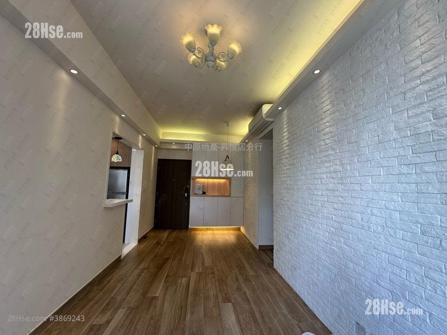 Heya Crystal Rental 2 Bedrooms , 1 Bathroom 498 ft²