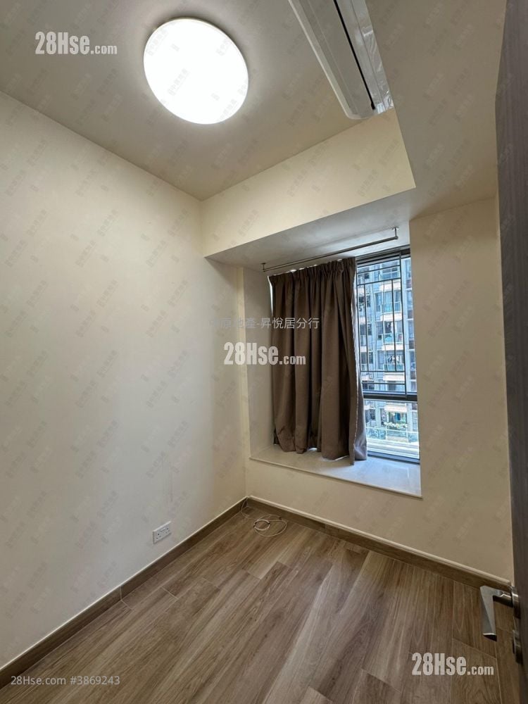 Heya Crystal Rental 2 Bedrooms , 1 Bathroom 498 ft²
