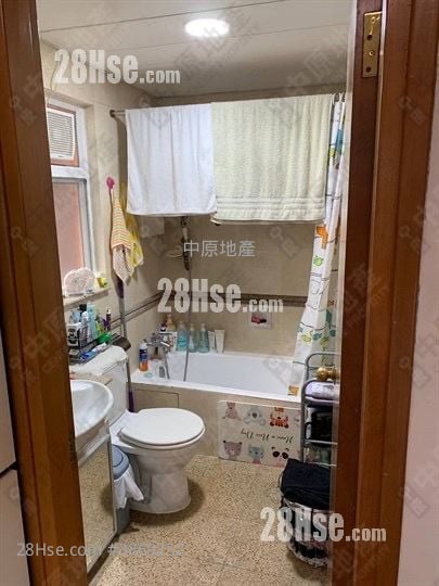Greenery Place Sell 3 Bedrooms 696 ft²