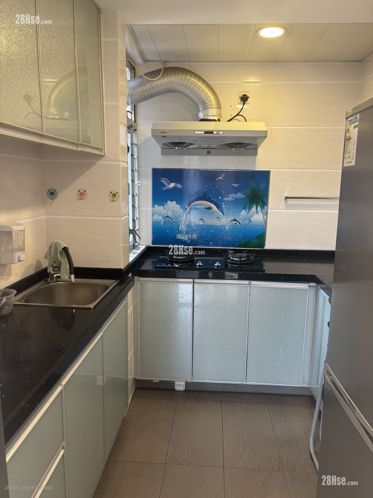Shing Fat Building Sell 2 Bedrooms , 1 Bathroom 405 ft²
