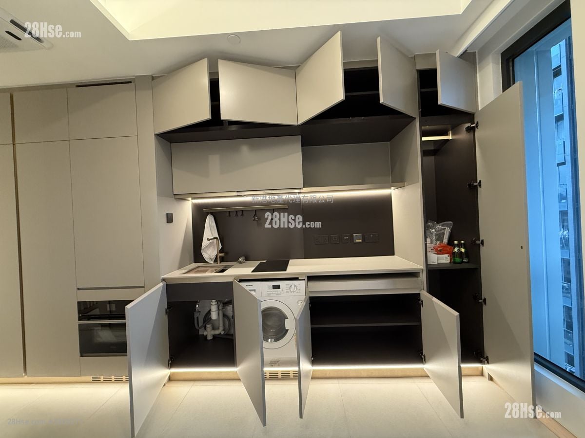 Baker Circle Greenwich Rental Studio , 1 Bathroom 222 ft²