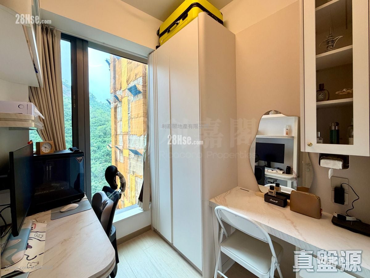 Chill Residence Sell 2 Bedrooms , 1 Bathroom 474 ft²