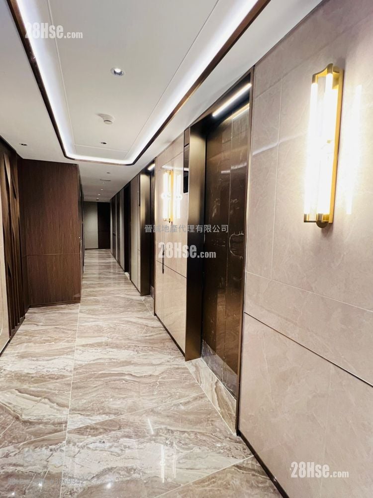 Gold Coast Bay Rental 313 ft²