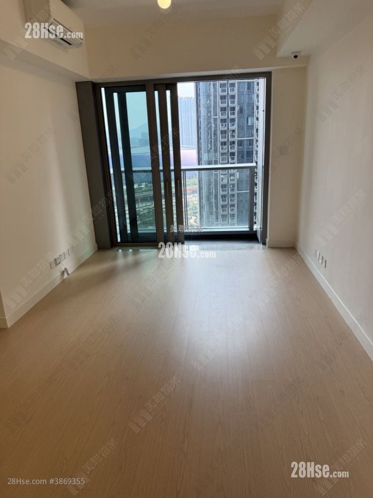 Monaco Rental 762 ft²