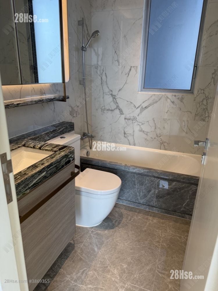 Monaco Rental 762 ft²