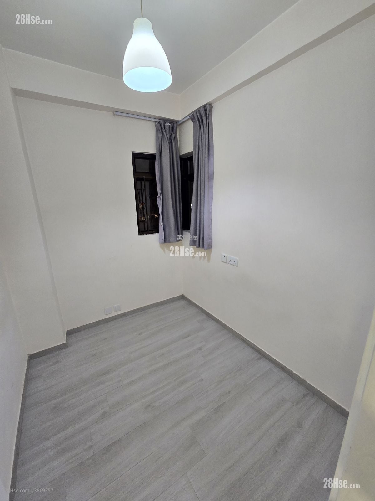 Tak Yue Mansion Rental 2 Bedrooms , 1 Bathroom 315 ft²