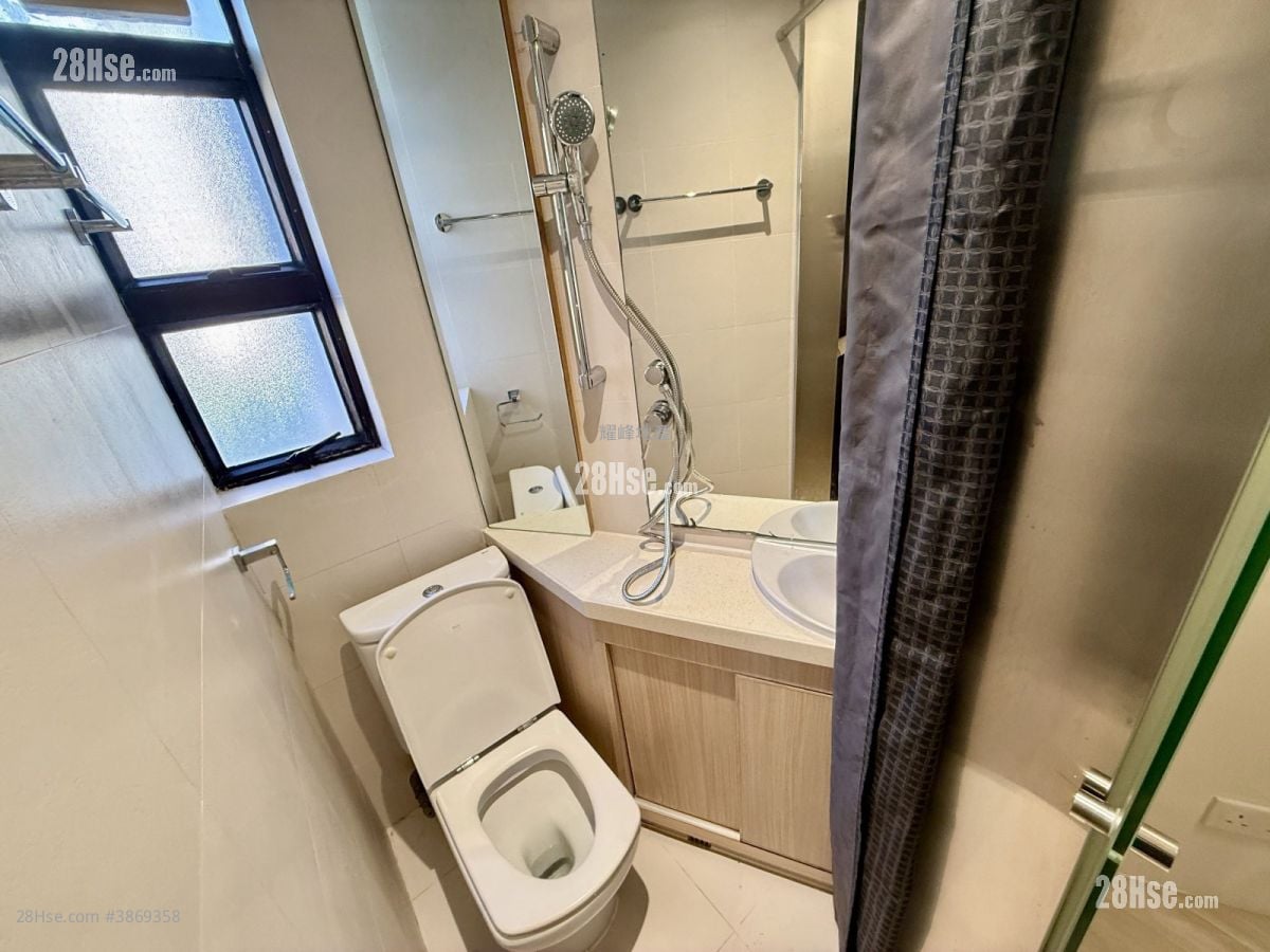 Wisdom Court Rental 2 Bedrooms , 2 Bathrooms 1,010 ft²