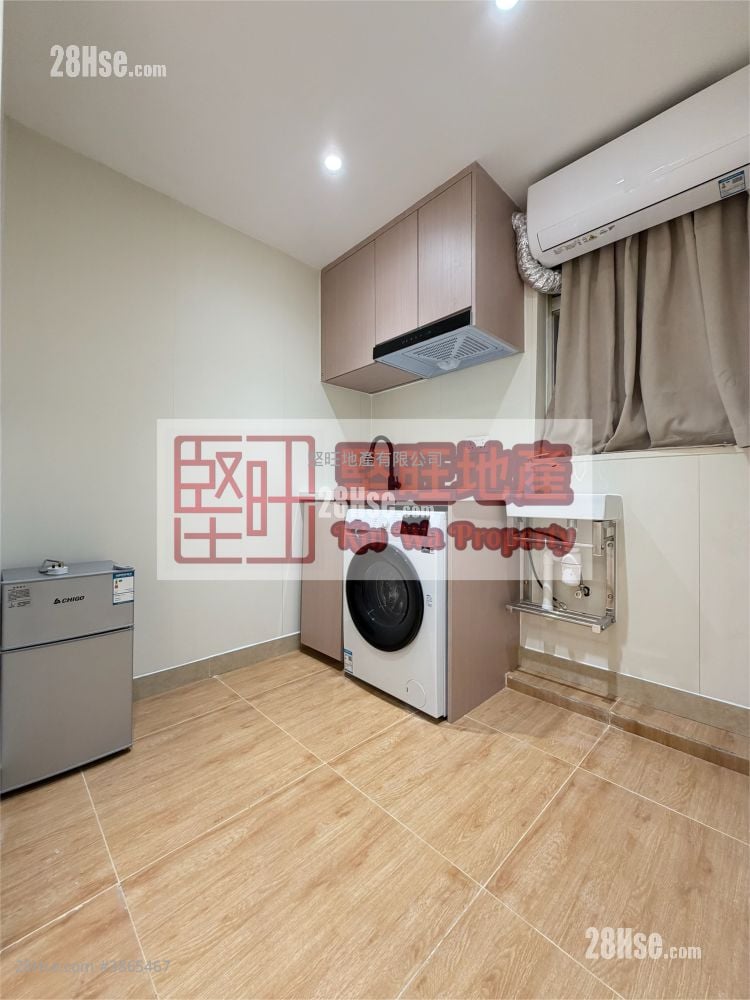 Apartment Rental Studio , 1 Bathroom 160 ft²