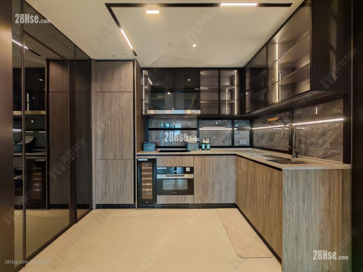 Cullinan Sky Rental 787 ft²