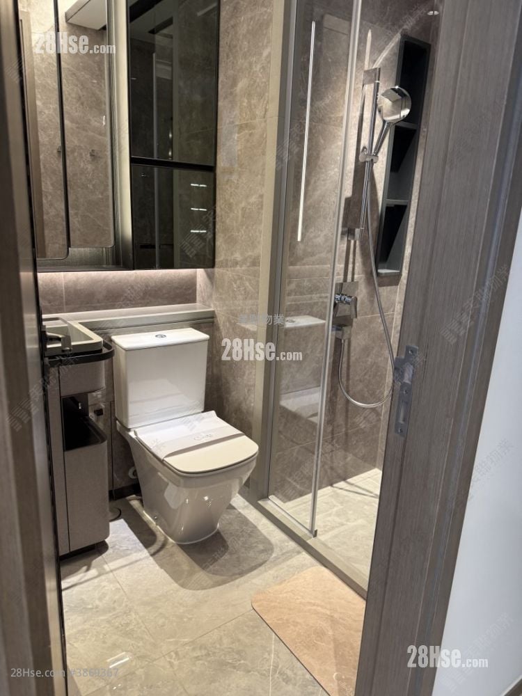 Cullinan Sky Rental 787 ft²