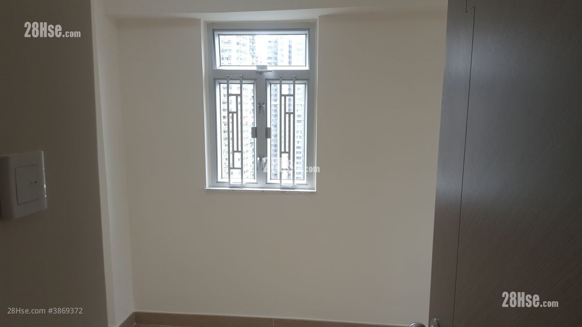 On Ning Garden Rental 2 Bedrooms , 1 Bathroom 465 ft²