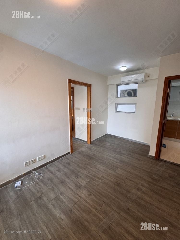 Metro Harbour View Sell 2 Bedrooms , 1 Bathroom 386 ft²