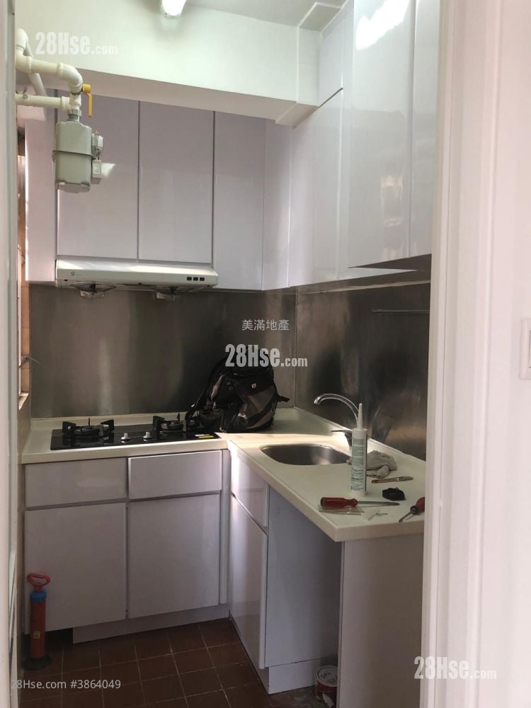 King Ming Mansion Sell 2 Bedrooms , 1 Bathroom 378 ft²