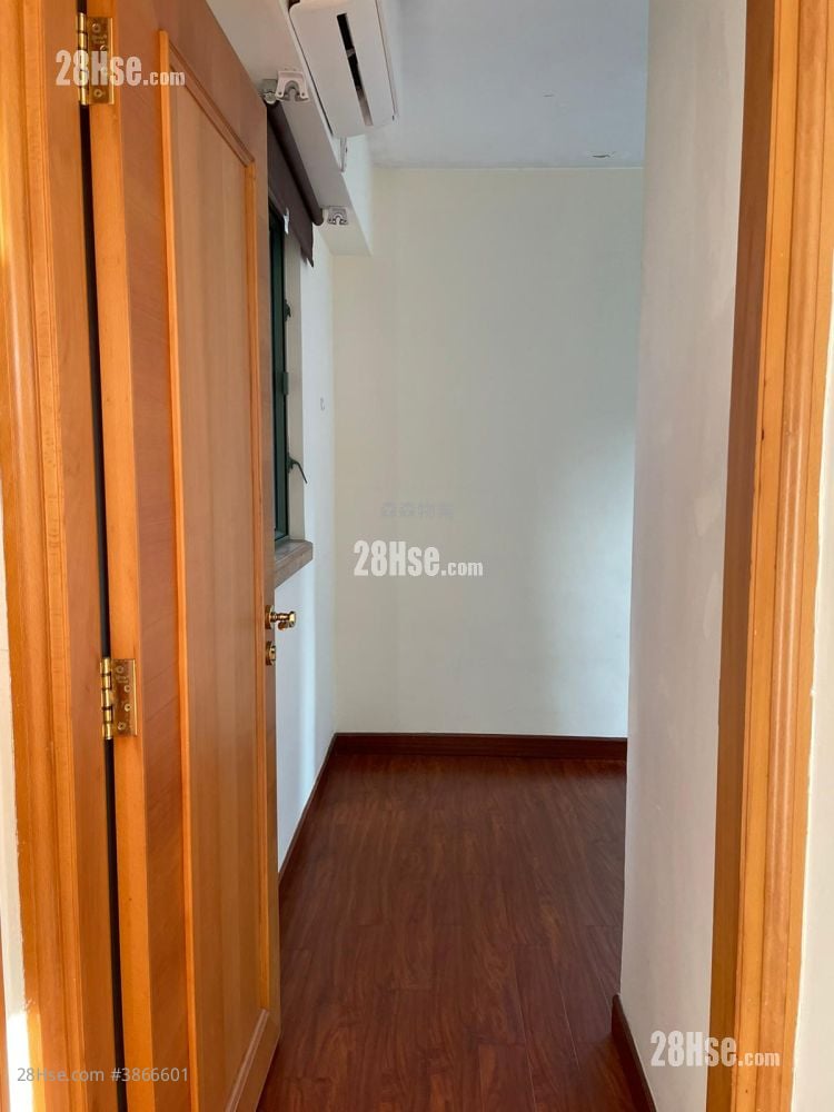 Villa D\' Arte Rental 3 Bedrooms , 1 Bathroom 424 ft²
