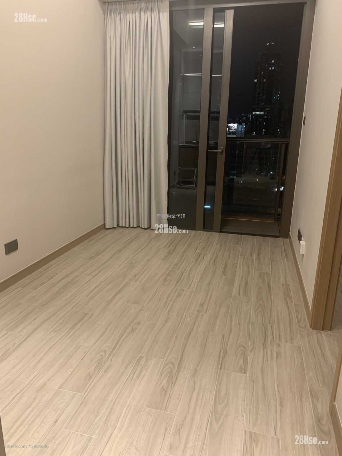 The Vantage Rental 1 Bedroom 268 ft²