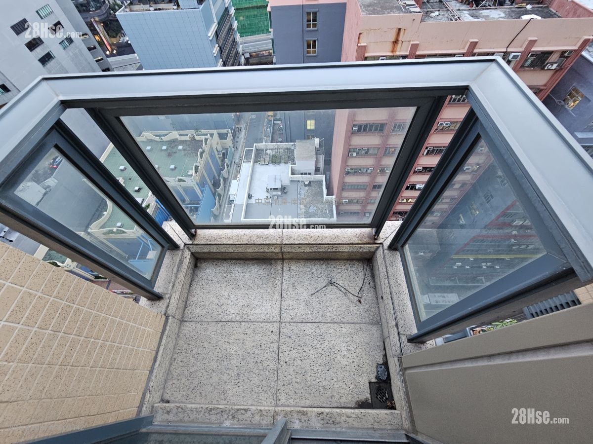 Park Summit Sell 3 Bedrooms , 2 Bathrooms 654 ft²