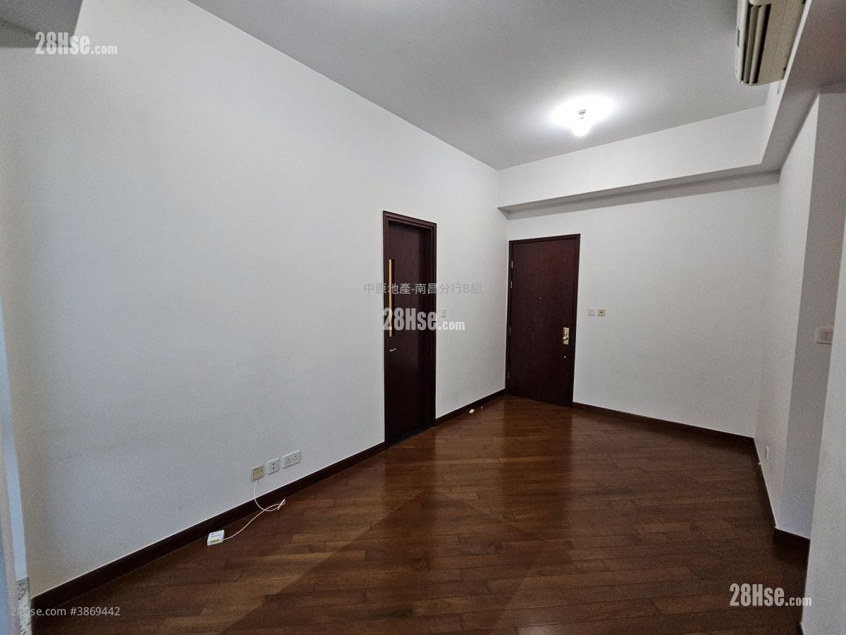 Park Summit Sell 3 Bedrooms , 2 Bathrooms 654 ft²